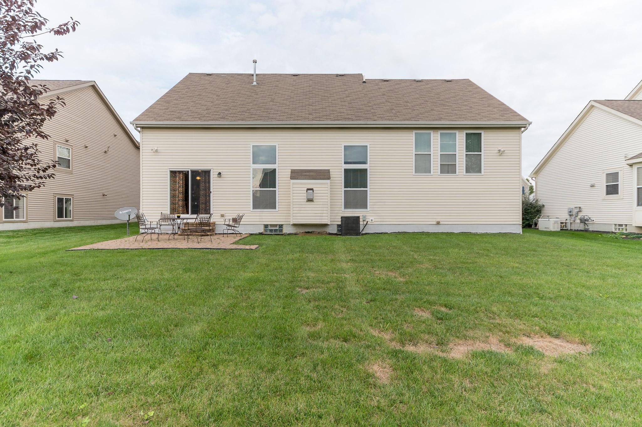 8143 Rodebaugh Road Reynoldsburg, OH 43068 - Photo 4 of 32 Gallery Image 4