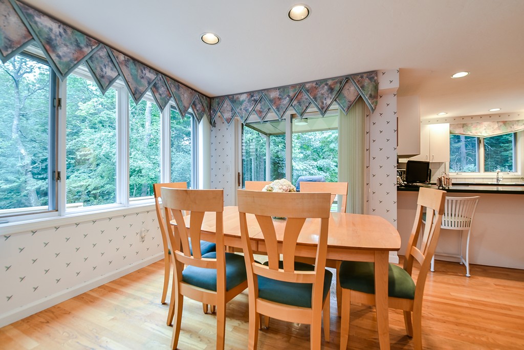 18 Garvey Road Framingham, MA 01701 - Photo 8 of 30 Gallery Image 8
