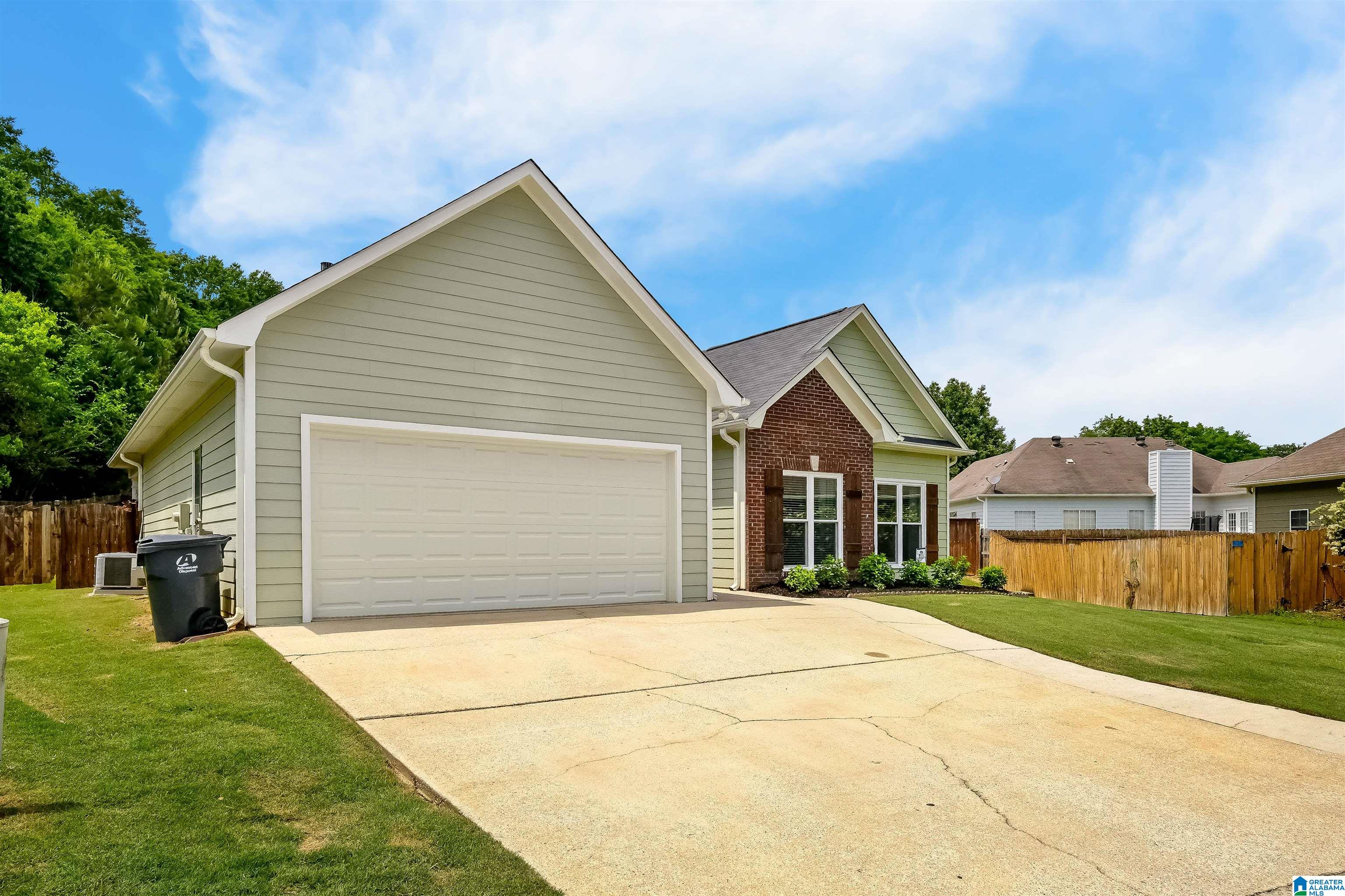 214 Stonehaven Trace Pelham, AL 35124 - Photo 6 of 39