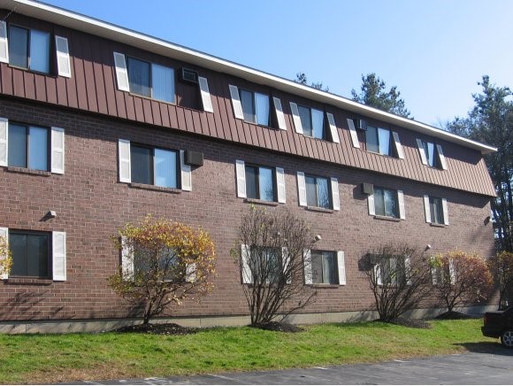535 Calef Road, Unit 14 Manchester, NH 03103 - Photo 1 of 1