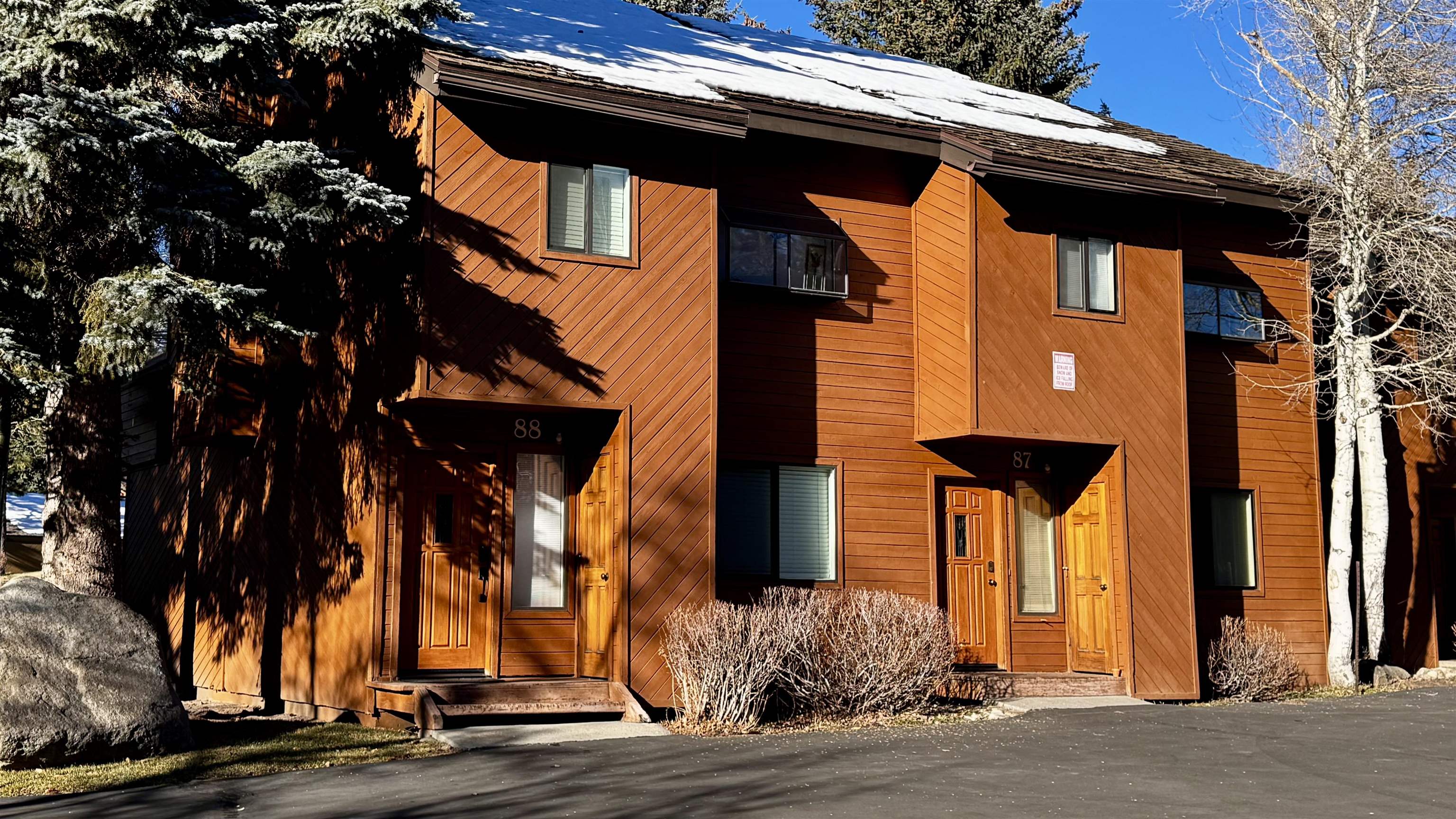 4710 Minaret Road, Unit 87 Mammoth Lakes, CA 93546 - Photo 2 of 44