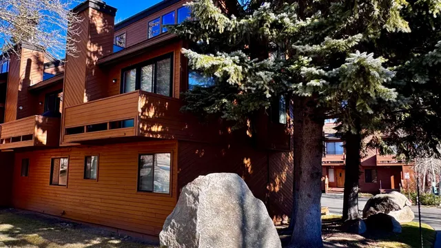 $875,000 | 4710 Minaret Road, Unit 87, Mammoth Lakes, CA 93546