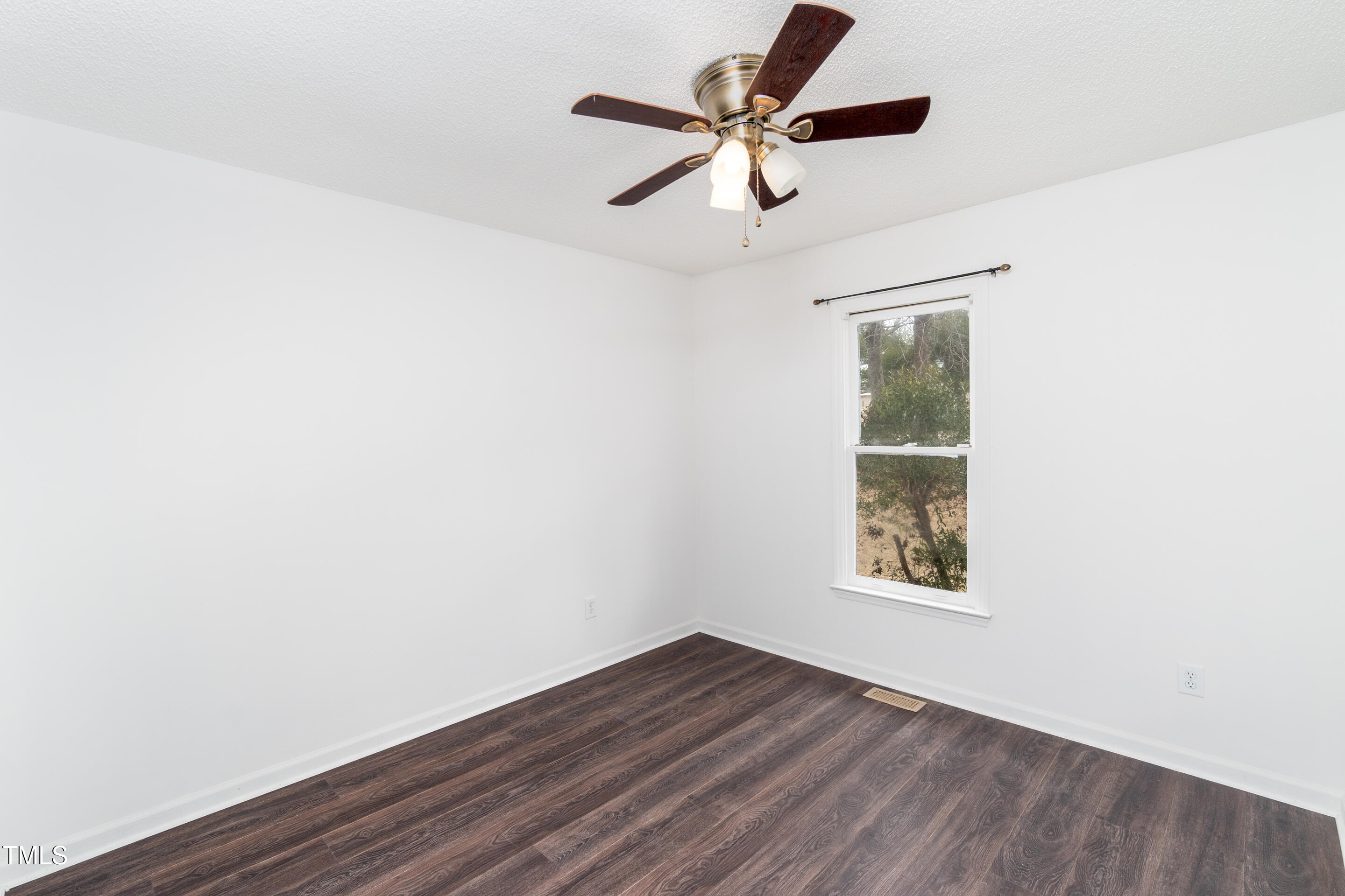 12491 Buffalo Road Clayton, NC 27527 - Photo 14 of 28 BuffaloBR1