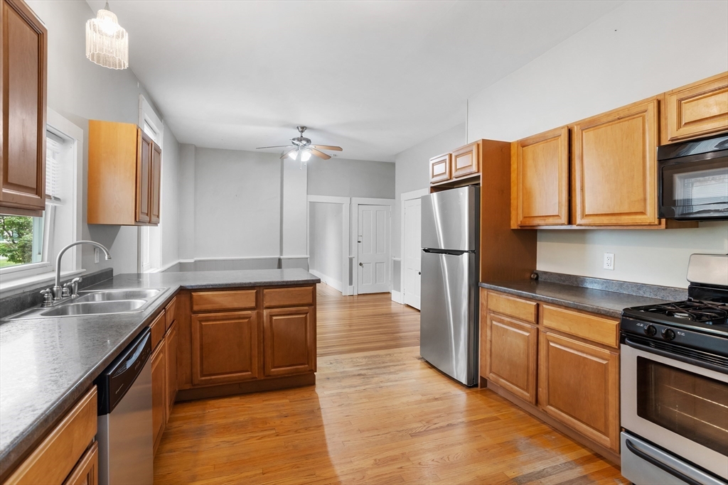 55 West Main Street Groton, MA 01450 - Photo 18 of 42