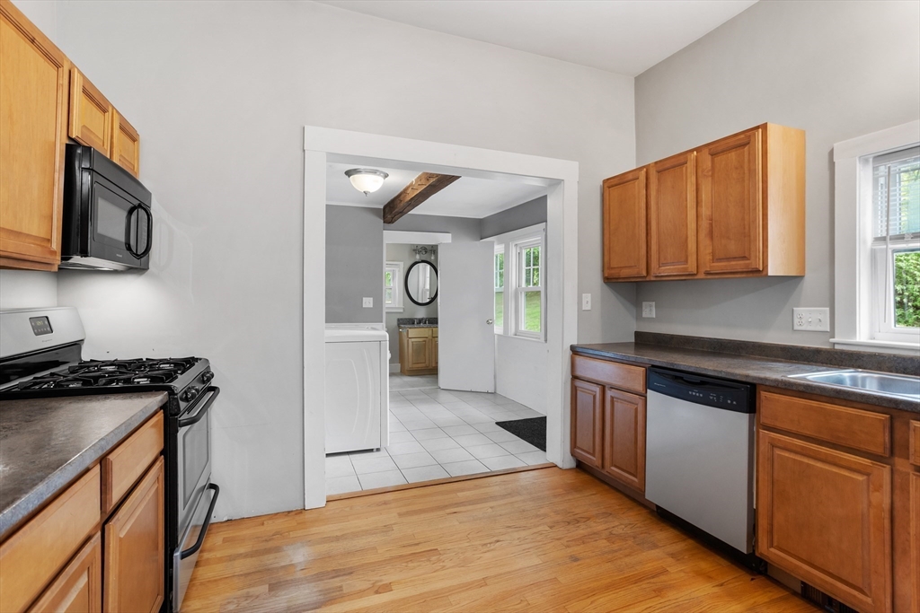 55 West Main Street Groton, MA 01450 - Photo 19 of 42