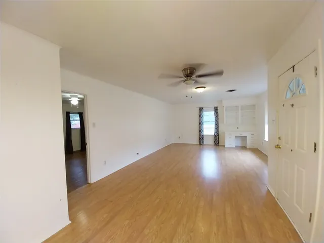 $1,750 | 6503 Old Mill Creek Road, Brenham, TX 77833