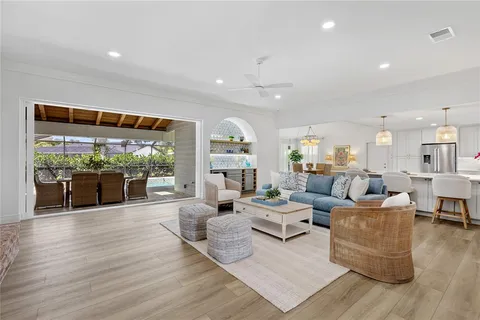 $1,275,000 | 4908 Taywater Dell, Sarasota, FL 34235
