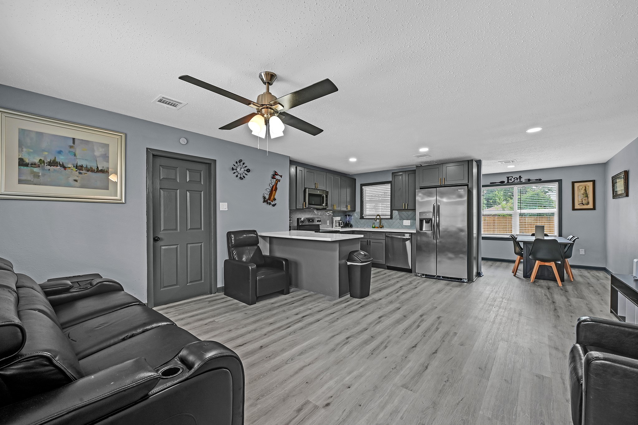 4406 Edison Street Houston, TX 77009 - Photo 23 of 42 a bed room with a bed furniture and a window