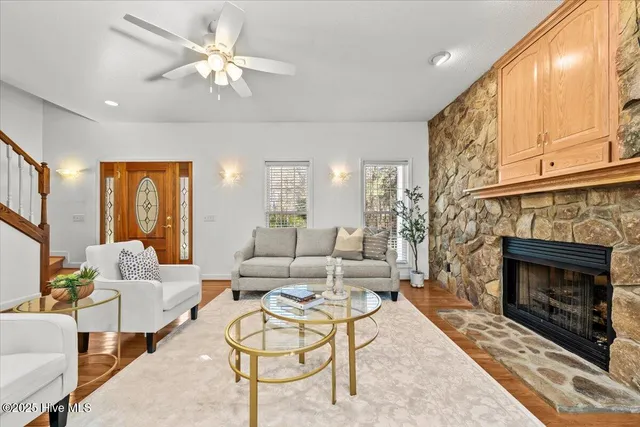 $1,095,000 | 23901 Highway 902, Bennett, NC 27208