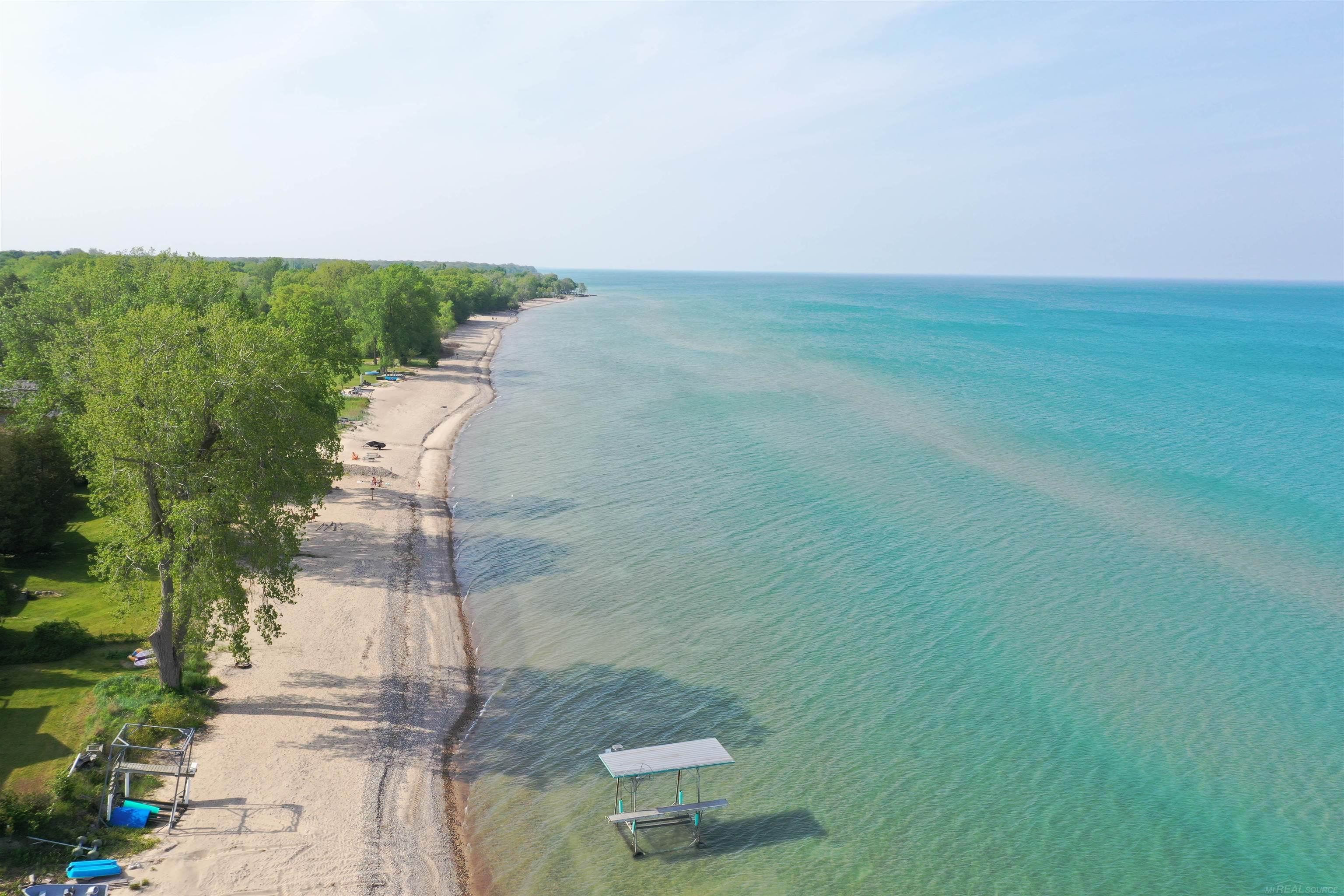6625 Lakeshore Road Lakeport, MI 48059 - Photo 24 of 59