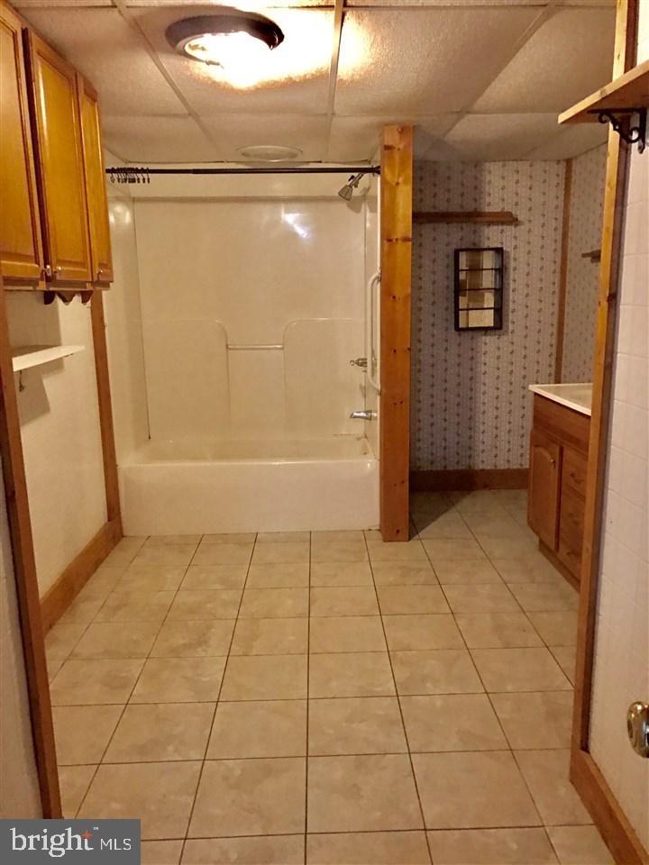 4054 Brownton Road Felton, PA 17322 - Photo 21 of 35