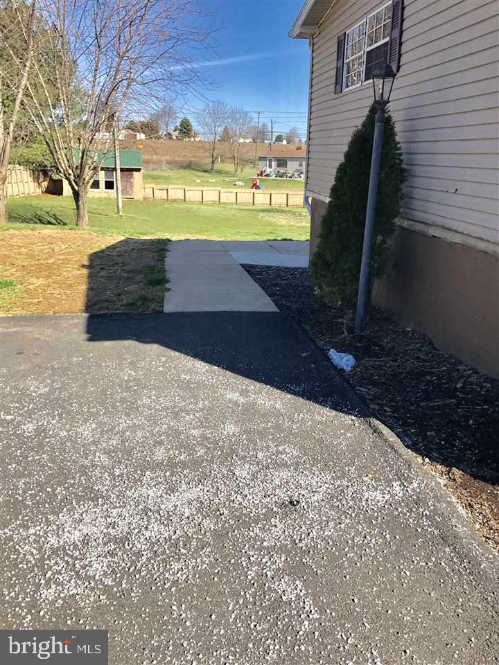 4054 Brownton Road Felton, PA 17322 - Photo 31 of 35
