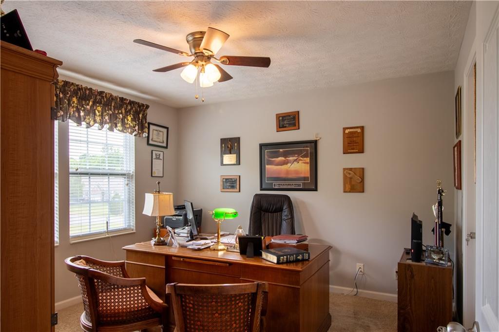 105 Raven Circle Sarver, PA 16055 - Photo 21 of 31