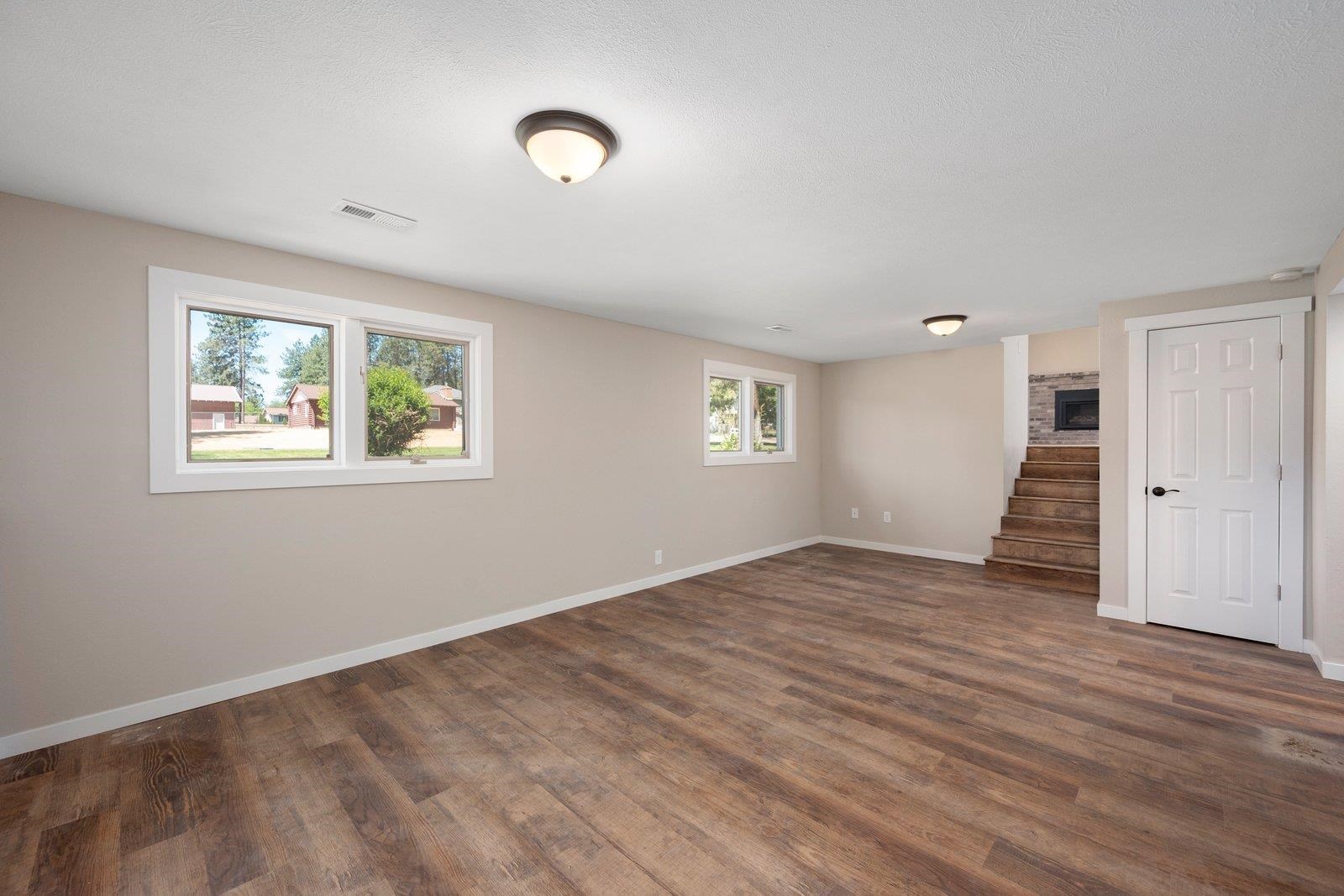 11908 North Ruby Road Spokane, WA 99218 - Photo 17 of 23