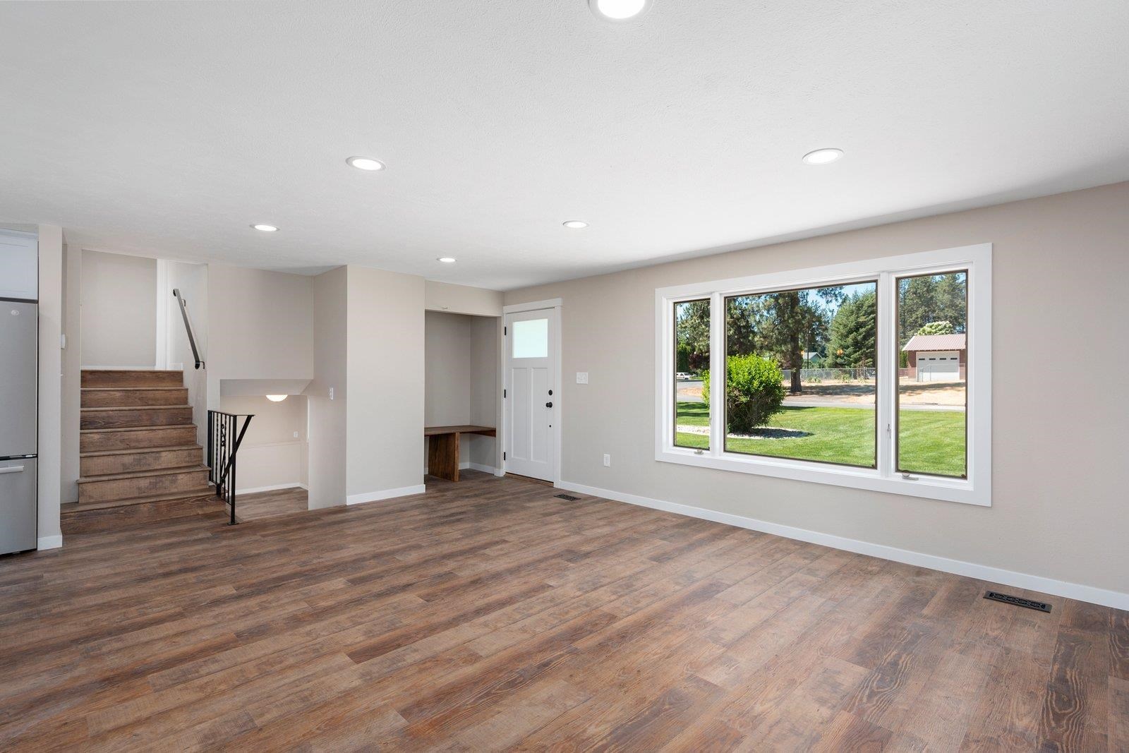 11908 North Ruby Road Spokane, WA 99218 - Photo 4 of 23