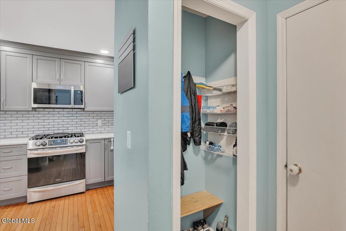 1003 Sterling Ridge Drive Rensselaer, NY 12144 - Photo 23 of 48 23-P1726953