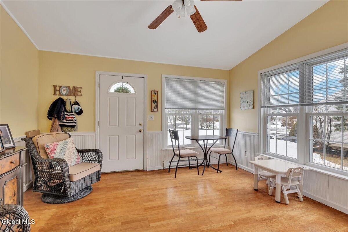 1003 Sterling Ridge Drive Rensselaer, NY 12144 - Photo 3 of 48 03-P1726964