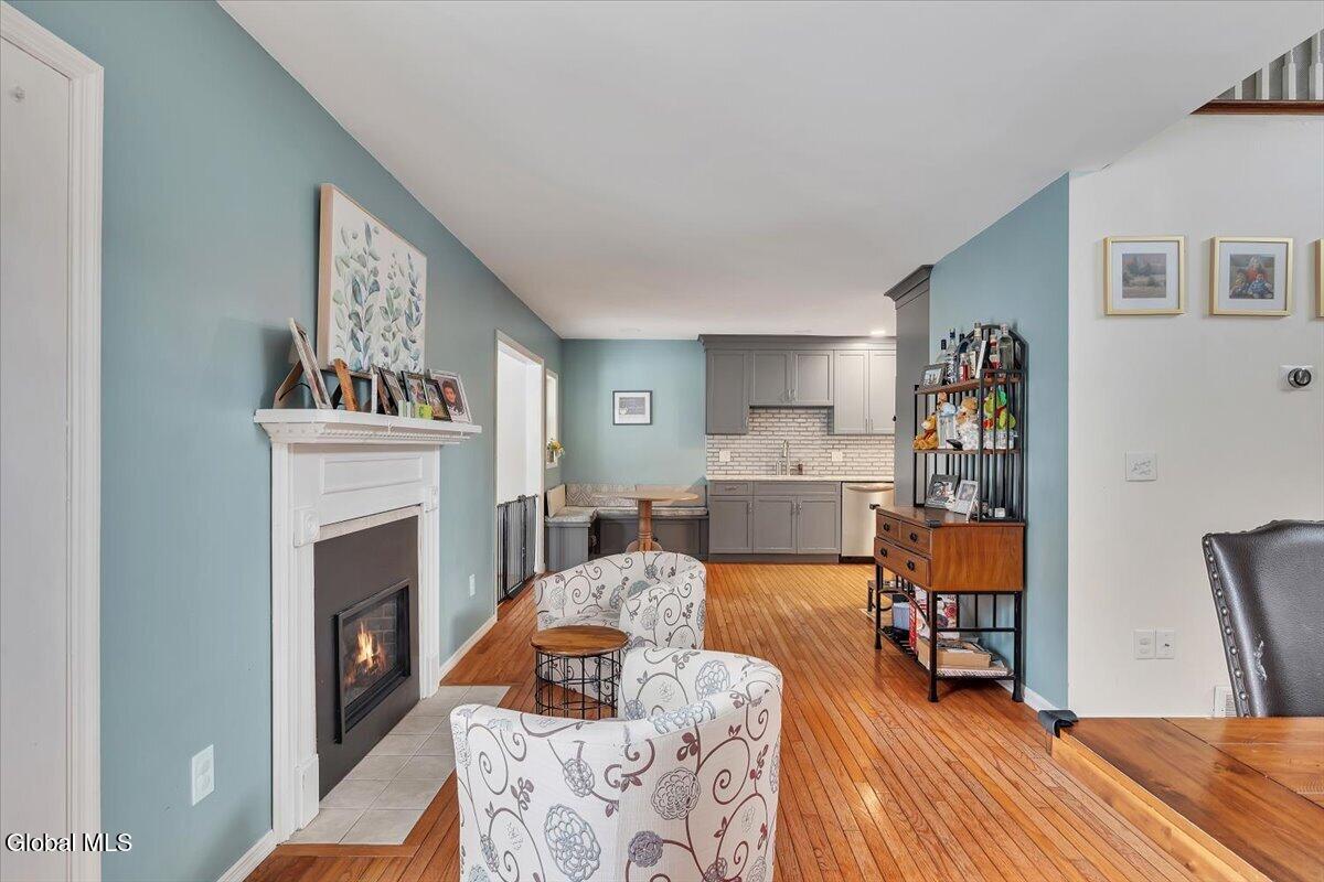 1003 Sterling Ridge Drive Rensselaer, NY 12144 - Photo 9 of 48 09-P1727005fire