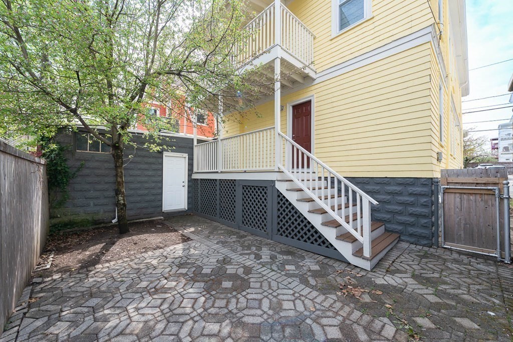 46 Hamilton Road, Unit 46 Somerville, MA 02144 - Photo 18 of 19 Gallery Image 18