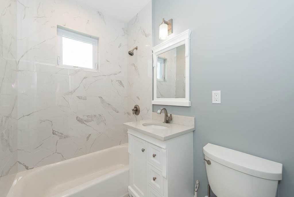 46 Hamilton Road, Unit 46 Somerville, MA 02144 - Photo 8 of 19 Gallery Image 8