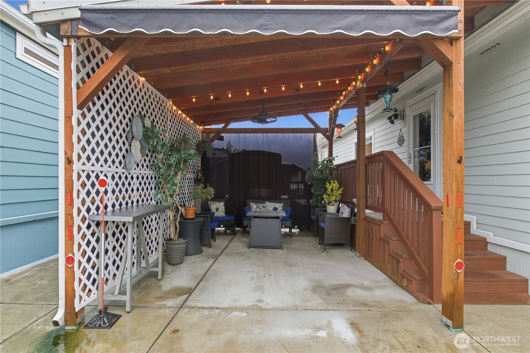 15271 Oak Drive Renton, WA 98058 - Photo 24 of 36