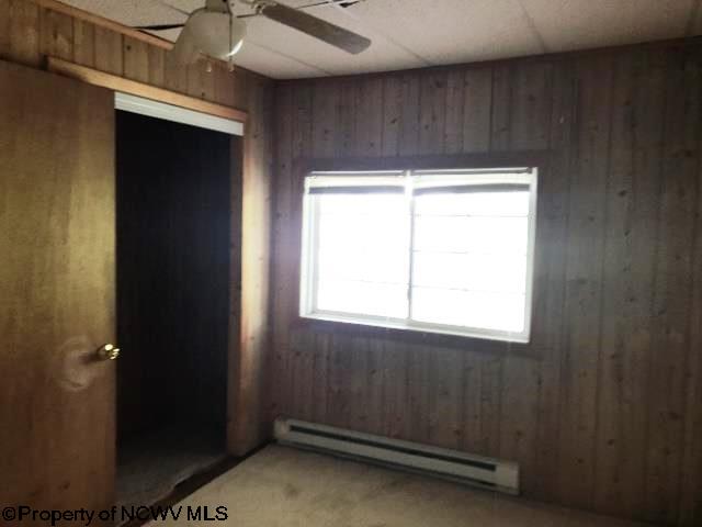 337 Sandlick Road Bluefield, WV 24701 - Photo 17 of 19 Gallery Image 17