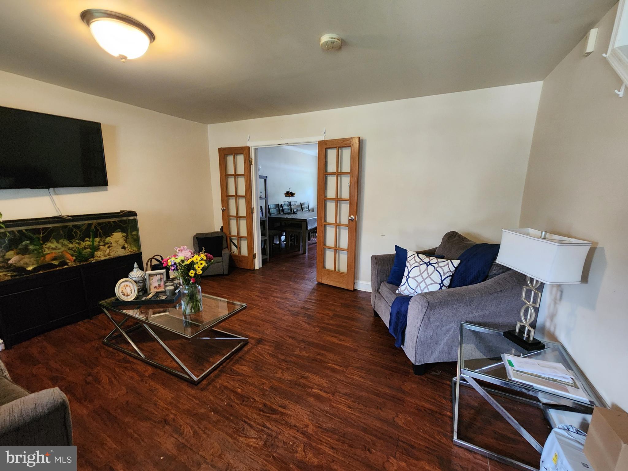 703 Beaverbrook Road Baltimore, MD 21212 - Photo 3 of 17