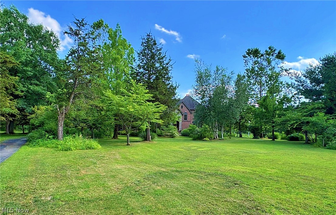 15818 Darrow Road Vermilion, OH 44089 - Photo 38 of 47