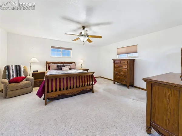 $700,000 | 611 Q Street, Penrose, CO 81240