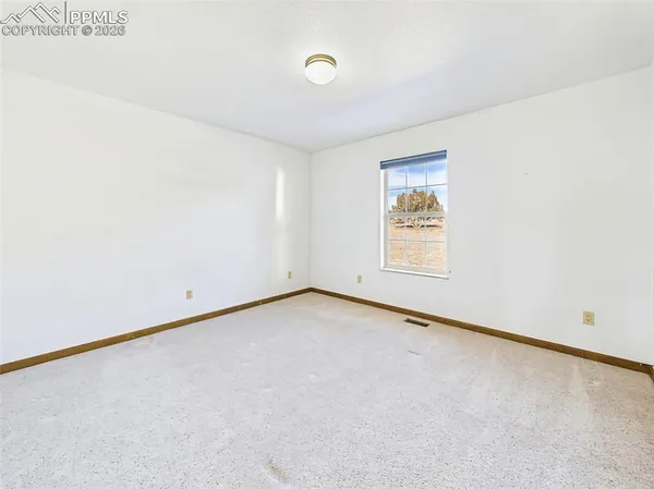$700,000 | 611 Q Street, Penrose, CO 81240