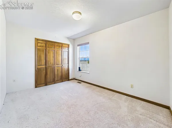 $700,000 | 611 Q Street, Penrose, CO 81240