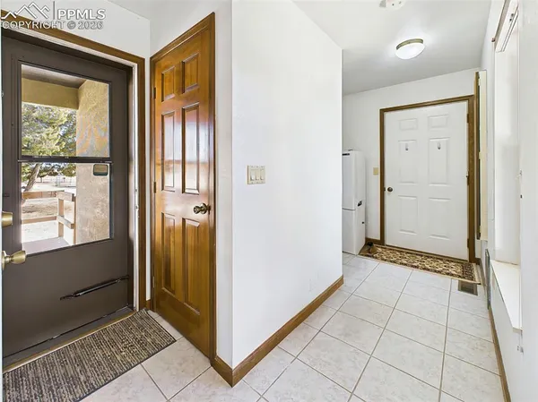 $700,000 | 611 Q Street, Penrose, CO 81240