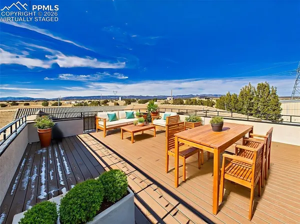 $700,000 | 611 Q Street, Penrose, CO 81240