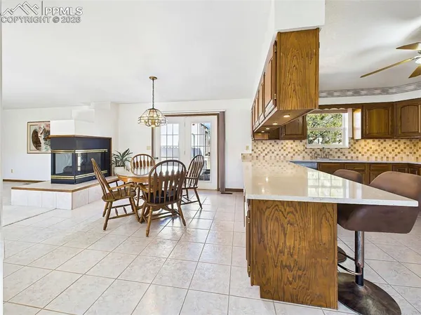 $700,000 | 611 Q Street, Penrose, CO 81240