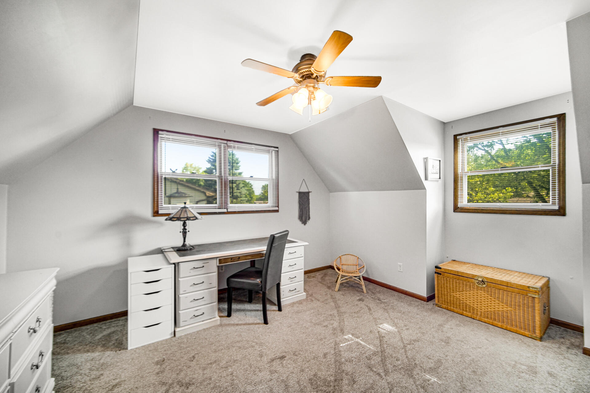 9400 Hayes Street Crown Point, IN 46307 - Photo 12 of 20 1920x1280