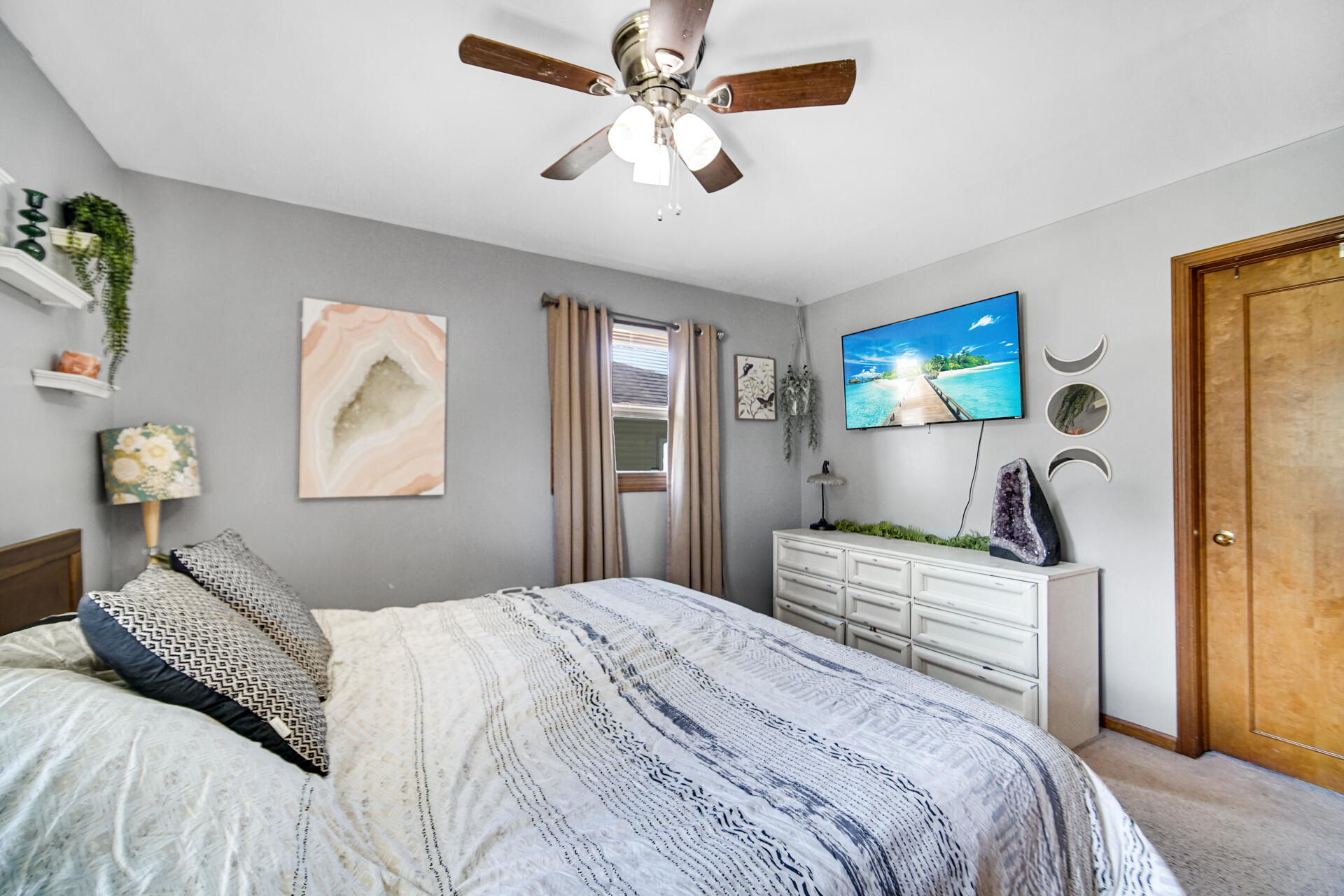 9400 Hayes Street Crown Point, IN 46307 - Photo 9 of 20 1920x1280