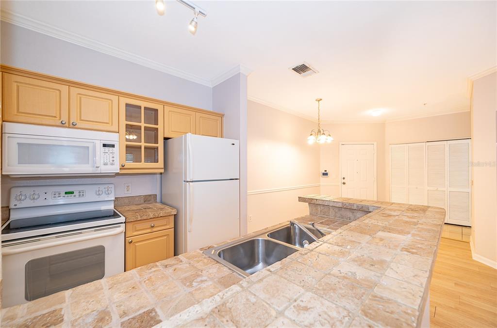 3589 Conroy Road, Unit 1015 Orlando, FL 32839 - Photo 16 of 32
