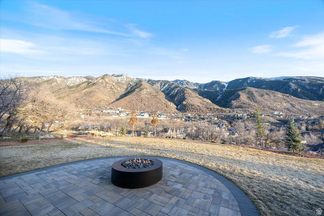 9 Windsong Lane Sandy, UT 84092 - Photo 26 of 85