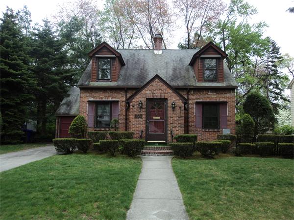203 Atwater Road Springfield, MA 01107 - Photo 1 of 20 Gallery Image 1