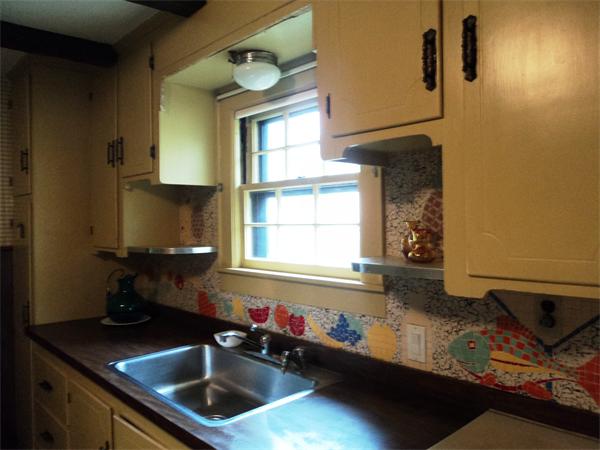 203 Atwater Road Springfield, MA 01107 - Photo 6 of 20 Gallery Image 6