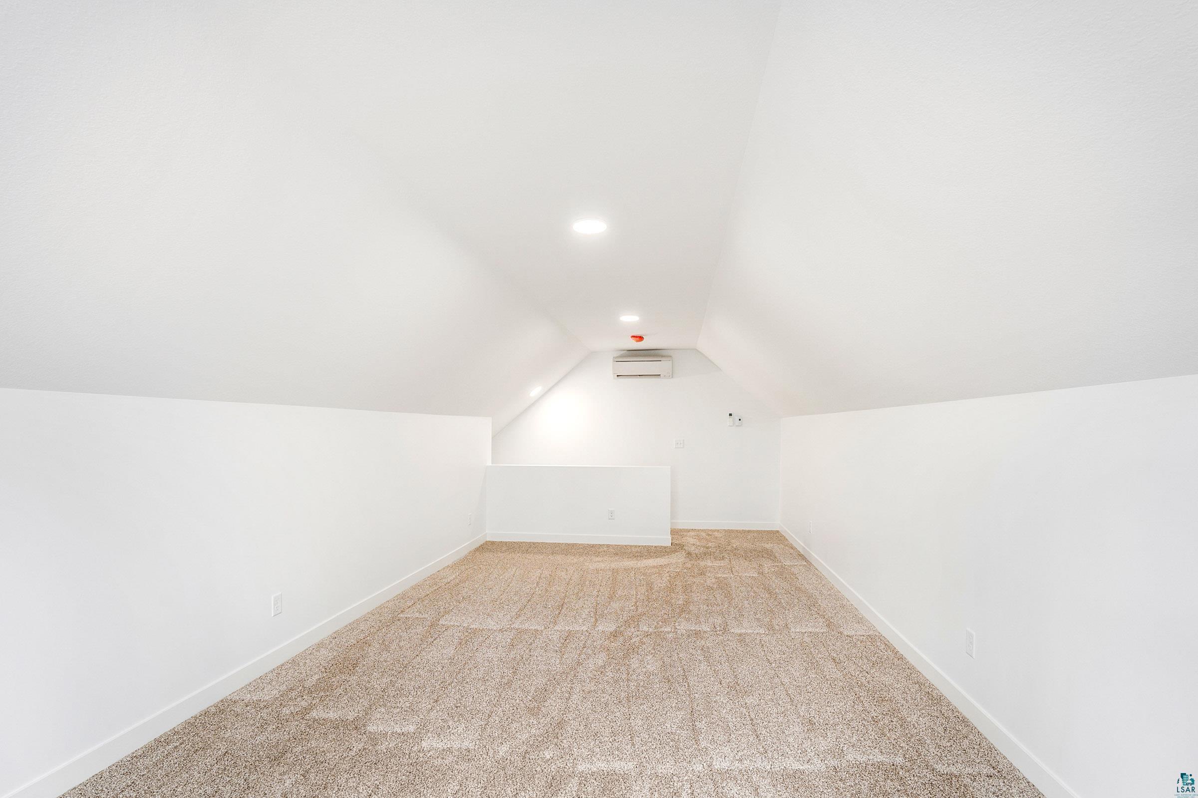2465 Lismore Road Duluth, MN 55804 - Photo 33 of 49 Bonus Room
