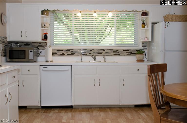 189 Benson Road Akron, OH 44333 - Photo 8 of 25 Gallery Image 8