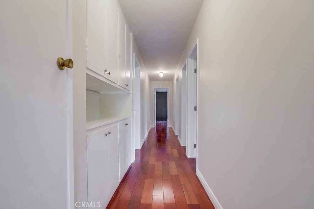 20643 Romar Street Chatsworth, CA 91311 - Photo 12 of 27