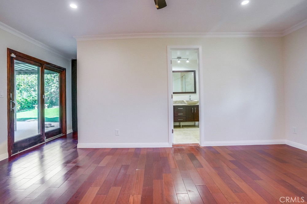 20643 Romar Street Chatsworth, CA 91311 - Photo 14 of 27