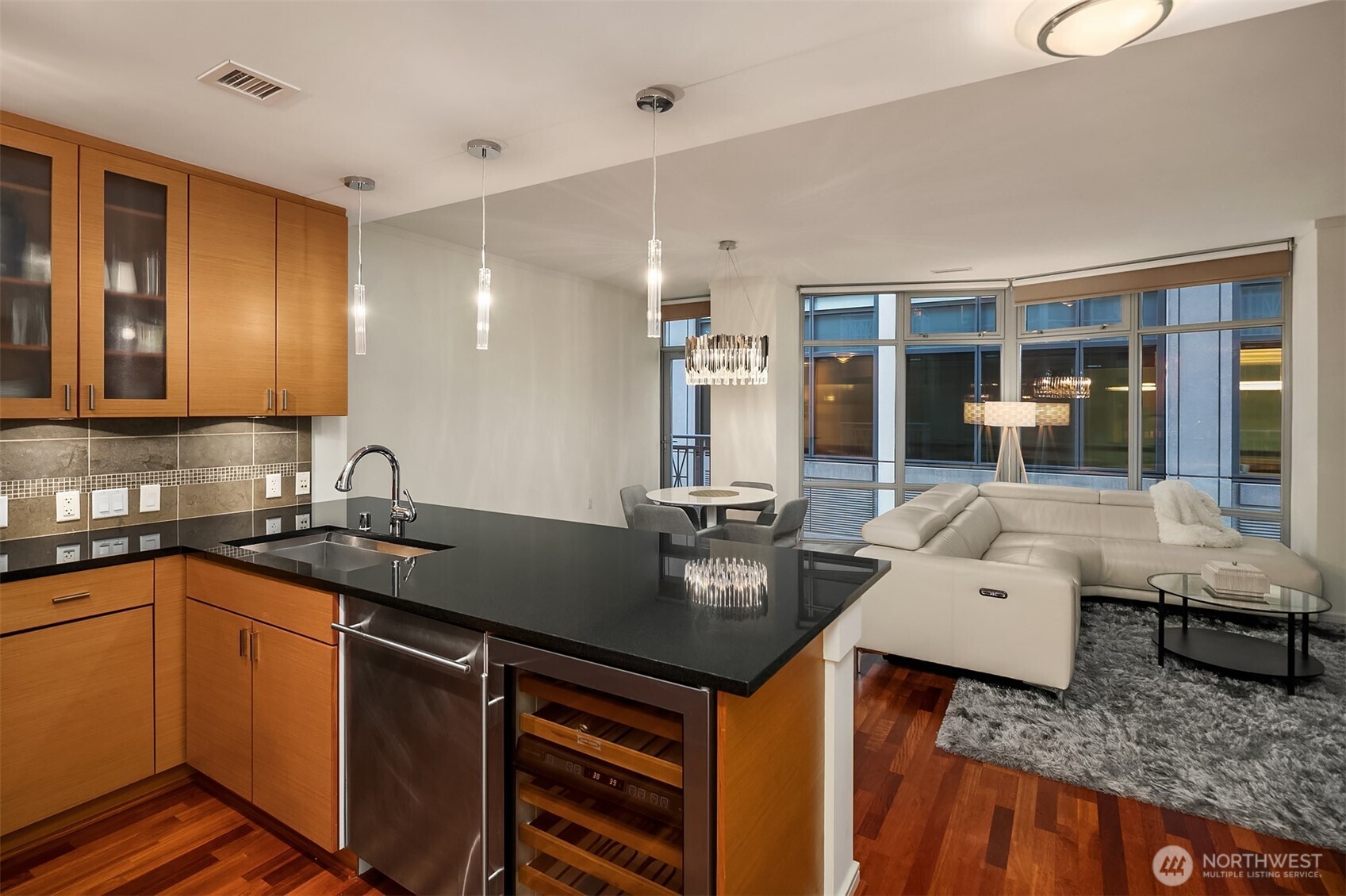 819 Virginia Street, Unit 3206 Seattle, WA 98101 - Photo 1 of 28