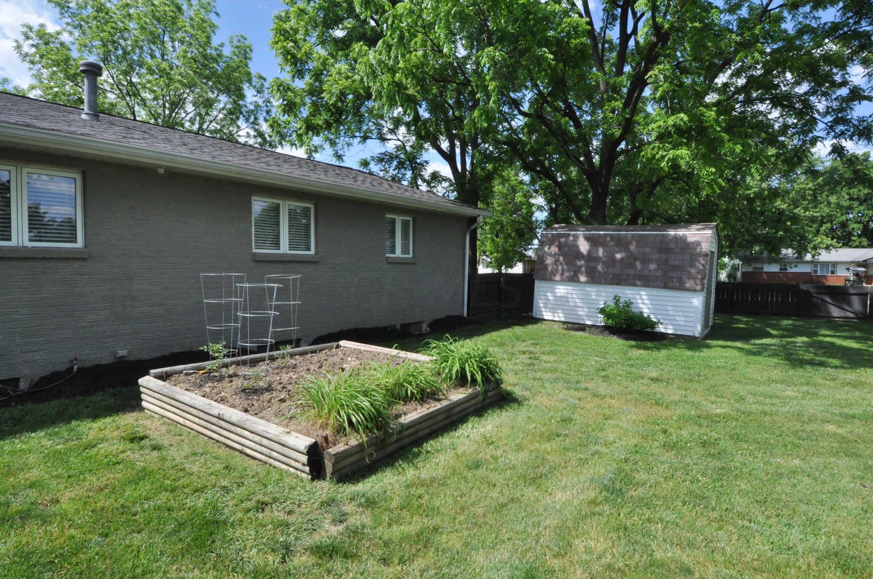 1470 Demorest Road Columbus, OH 43228 - Photo 42 of 51 DSC_0087