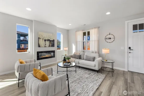 $989,000 | 9836 6th Avenue Southwest, Seattle, WA 98106