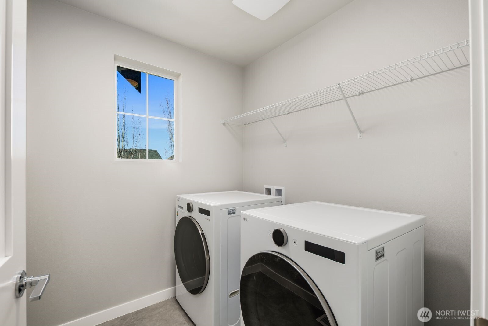 9836 6th Avenue Southwest Seattle, WA 98106 - Photo 25 of 36