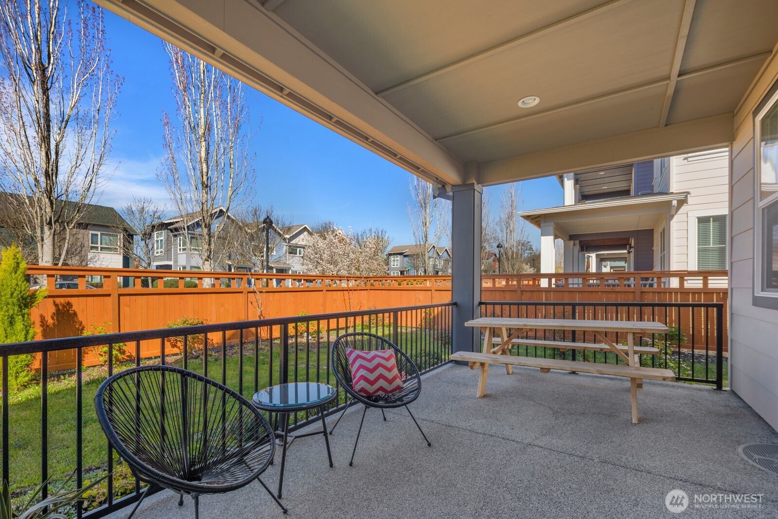 9836 6th Avenue Southwest Seattle, WA 98106 - Photo 29 of 36
