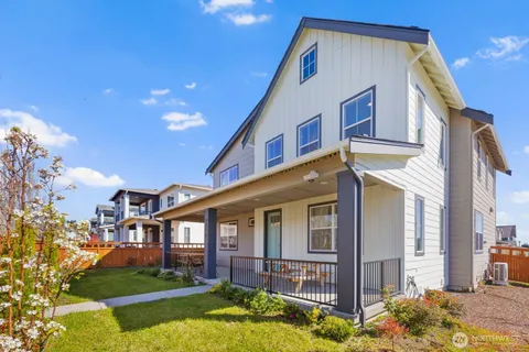 $989,000 | 9836 6th Avenue Southwest, Seattle, WA 98106